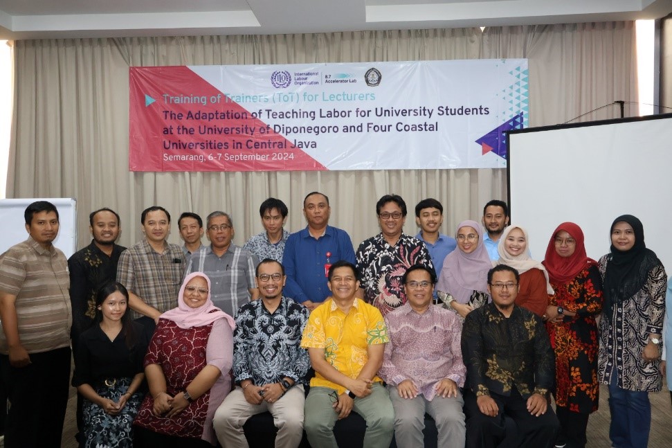 Teaching Staff Training between ILO, FEB UNDIP, and Empat University on the Coast in Central Java