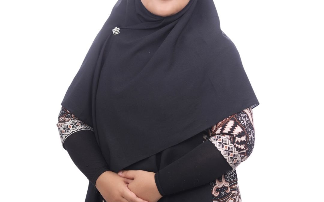 Novita Mukti Rinusara, S.E., M.Ec.Dev.